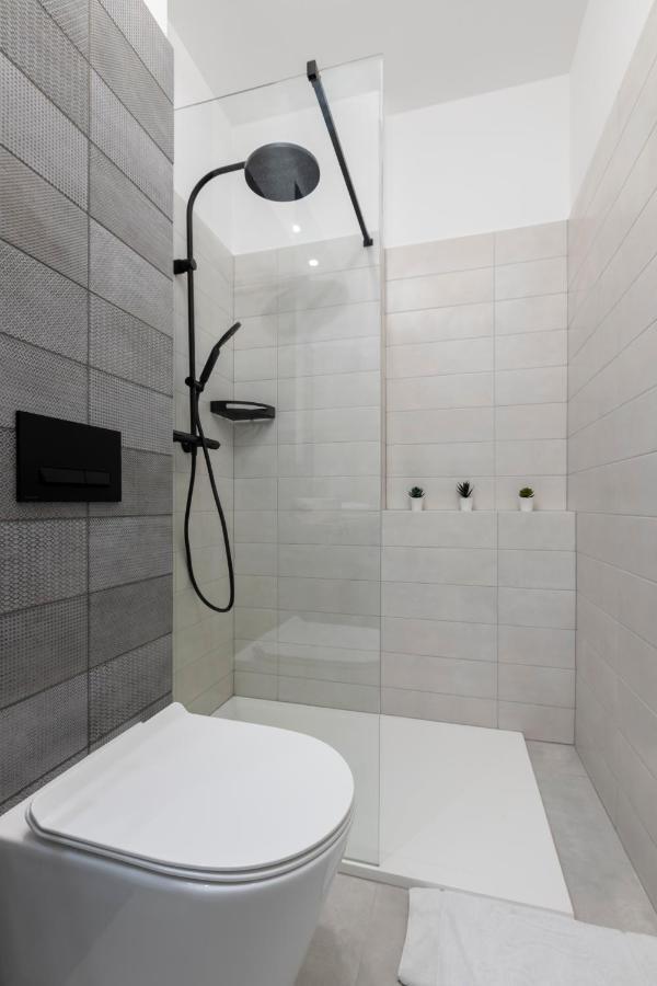 Homewell Apartments Wilson Park II بوزنان المظهر الخارجي الصورة